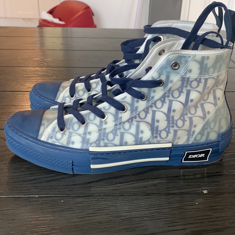 Dior sneakers in good condition only wore once. - Picture 3 of 5